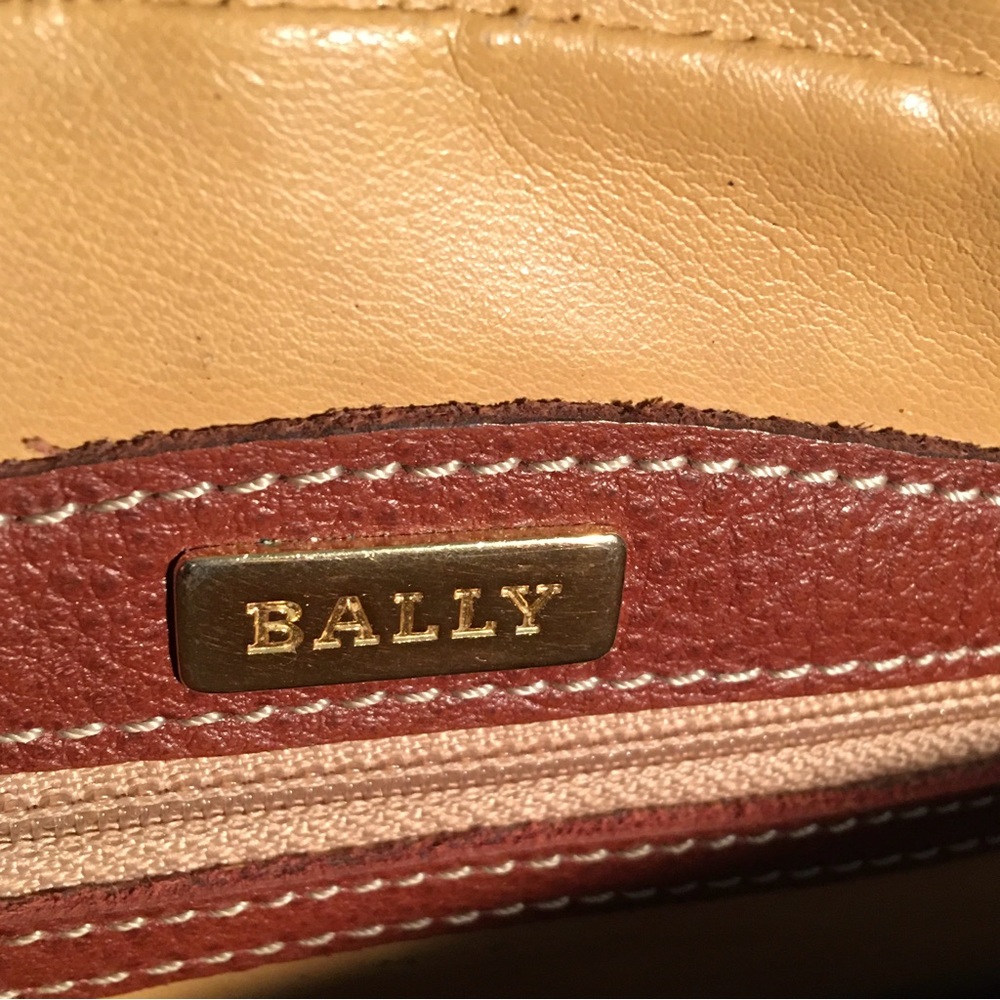 BALLY Woven Cognac Soft Leather Crossbody Bag 10” x 7” x 3” - Picture 7 of 12